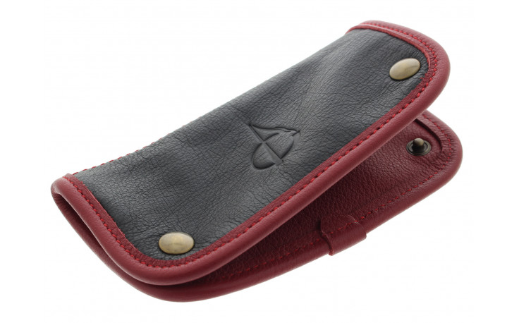 Burgundy and black leather tobacco pouch by Claudio ALBIERI