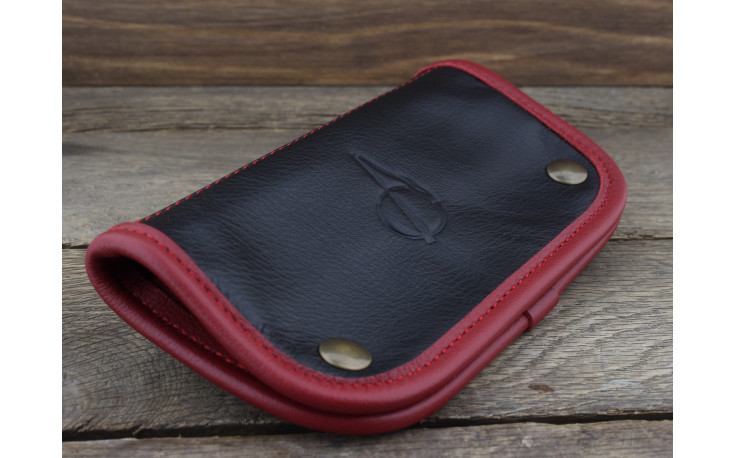 Burgundy and black leather tobacco pouch by Claudio ALBIERI