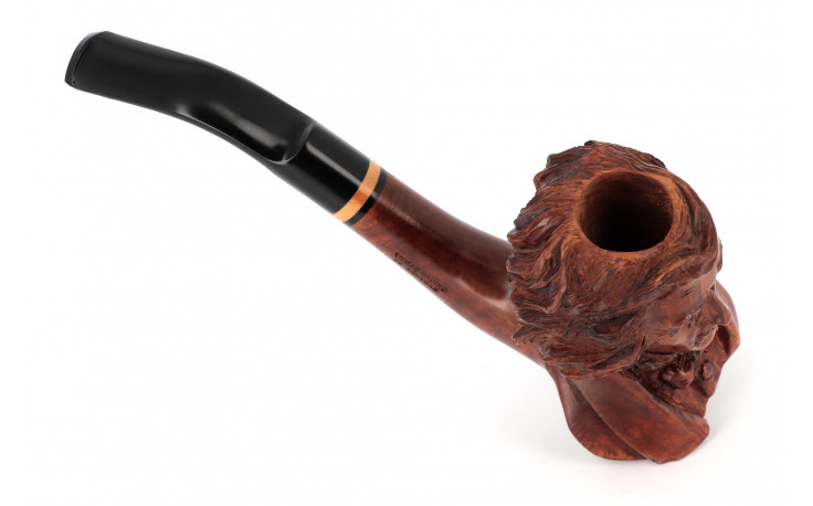 Frederic Chopin sculpted pipe