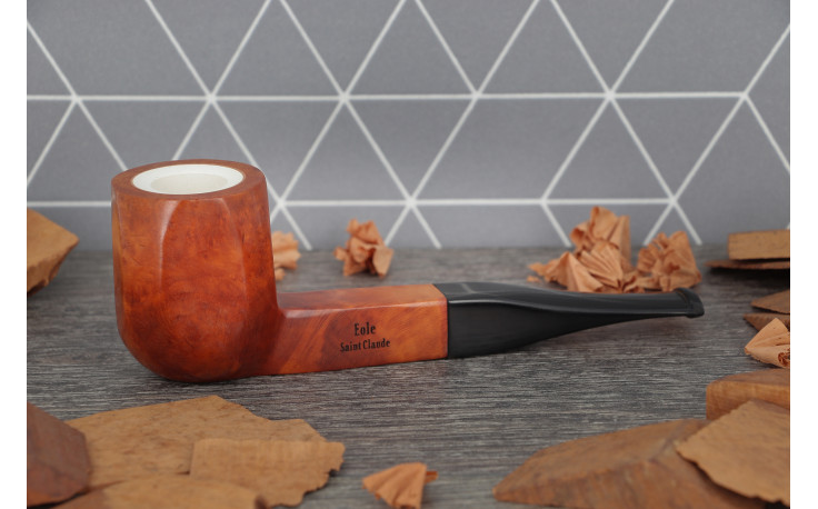 Meerschaum Eole pipe (square shank)