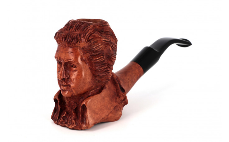 Mozart sculpted pipe