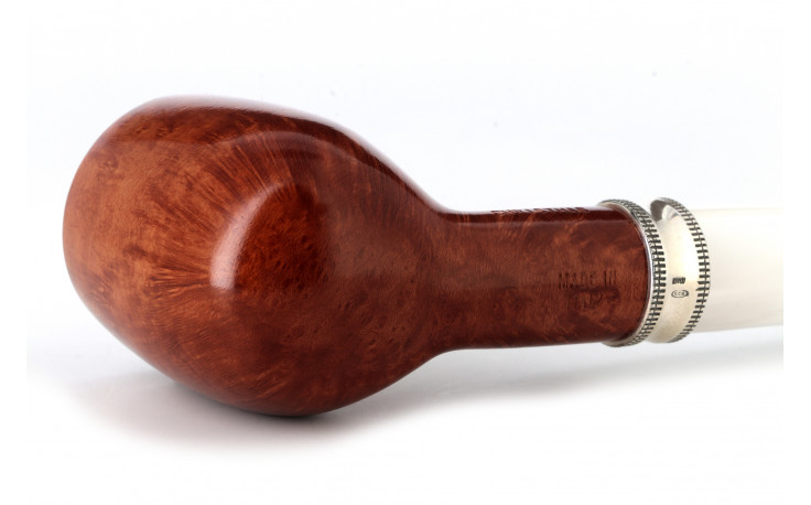 Savinelli 2023 pipe (nacre-white stem)