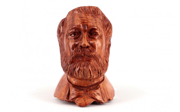 Jules Verne sculpted pipe