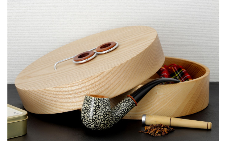 Walnut box Pierre Voisin Shell pipe