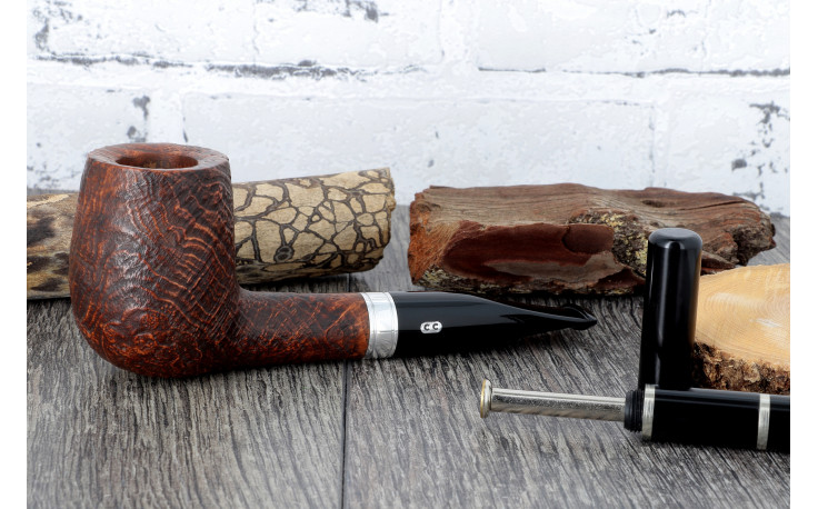 Maigret Chacom pipe (sandblasted)