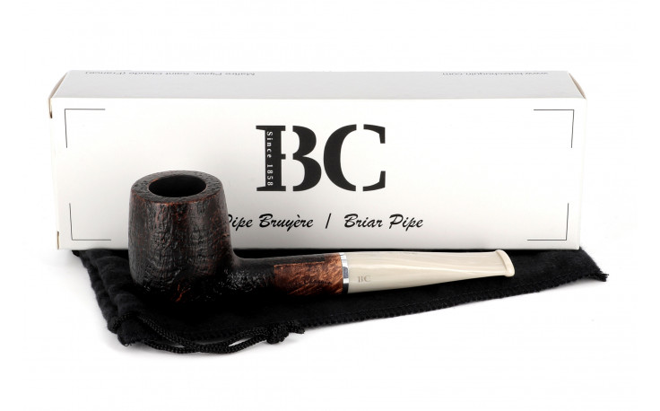 Butz-Choquin Plogoff 1601 pipe