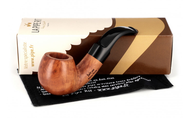 Eole bent briar pipe by Pierre Voisin