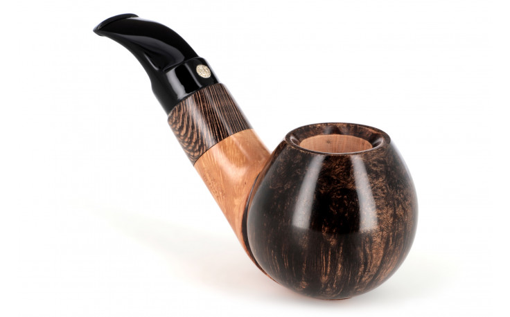 Mastro de Paja Unica Brucianaso Gigante pipe (bent apple)