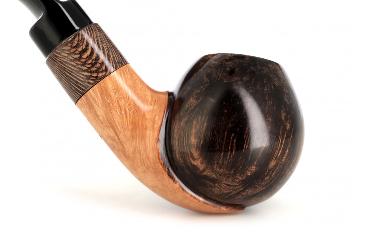 Mastro de Paja Unica Brucianaso Gigante pipe (bent apple)