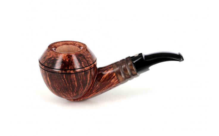 Mastro de Paja Unica Brucianaso Gigante pipe (rhodesian)