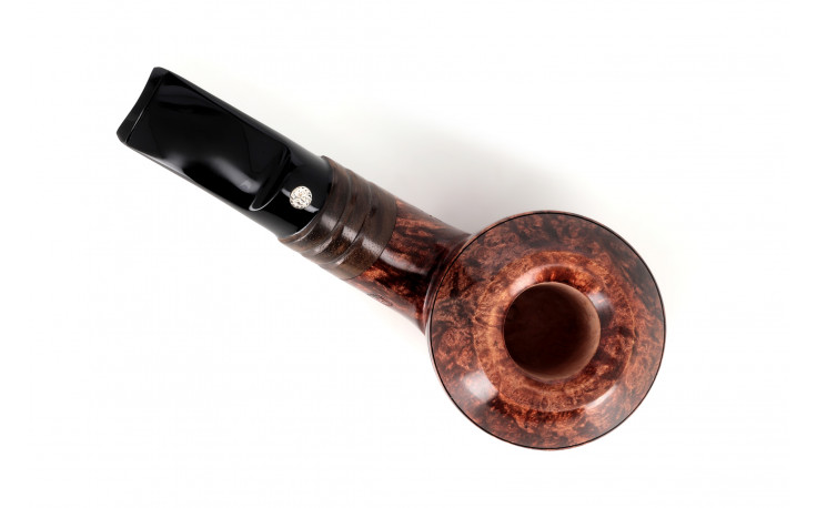 Mastro de Paja Unica Brucianaso Gigante pipe (rhodesian)