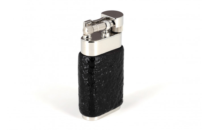 Savinelli pipe lighter (sandblasted briar)