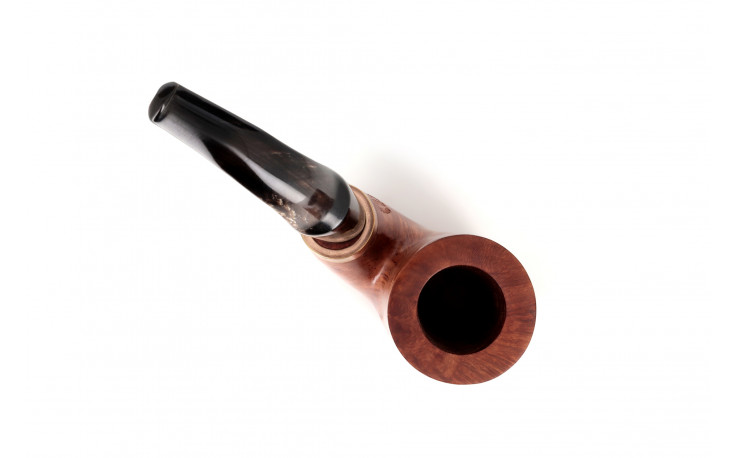 Oom Paul giant pipe with a horn stem