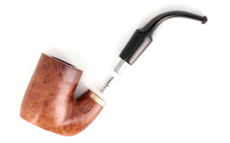 Oom Paul giant pipe with a horn stem