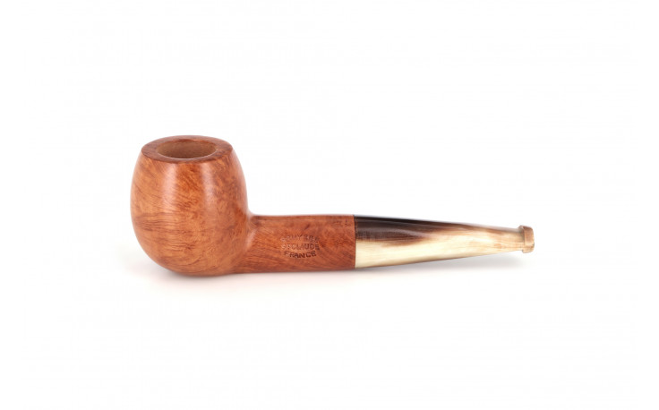 Short Apple pipe with a horn stem