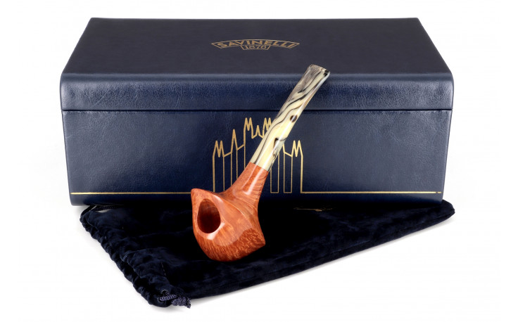 Savinelli Autograph Free Style 080 pipe (Grade 00)