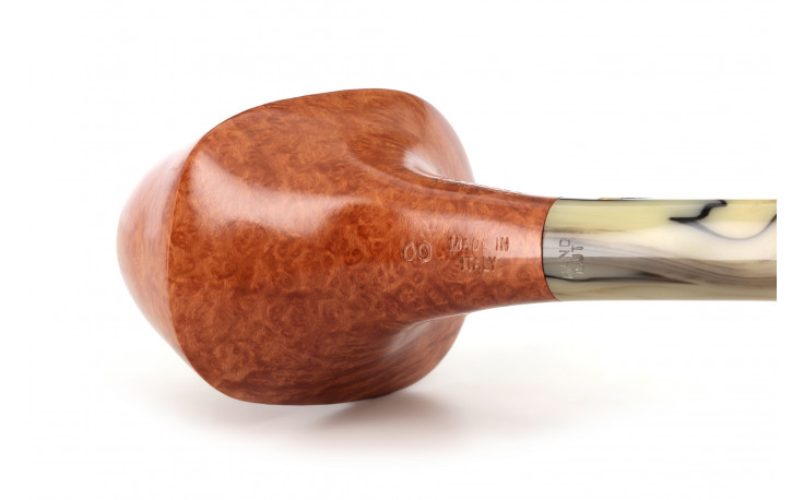 Savinelli Autograph Free Style 080 pipe (Grade 00)