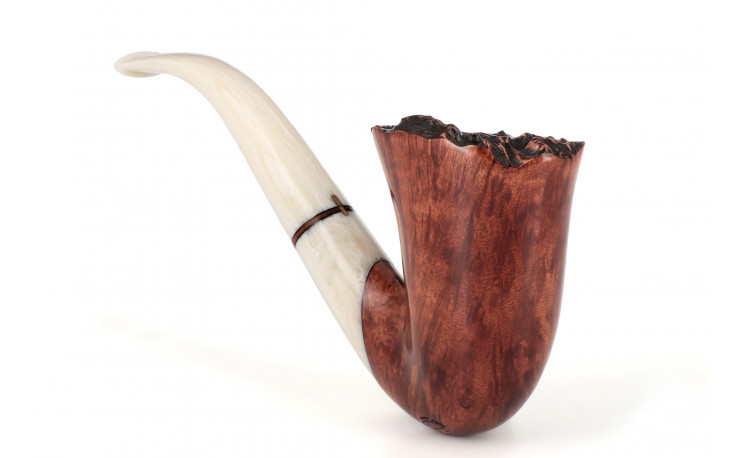 Amorelli Frac Fleur pipe (3 stars)