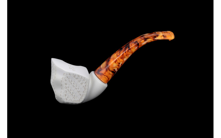 Asymmetrical Design meerschaum pipe