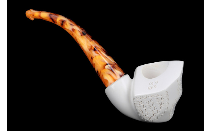 Asymmetrical Design meerschaum pipe