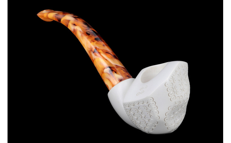 Asymmetrical Design meerschaum pipe