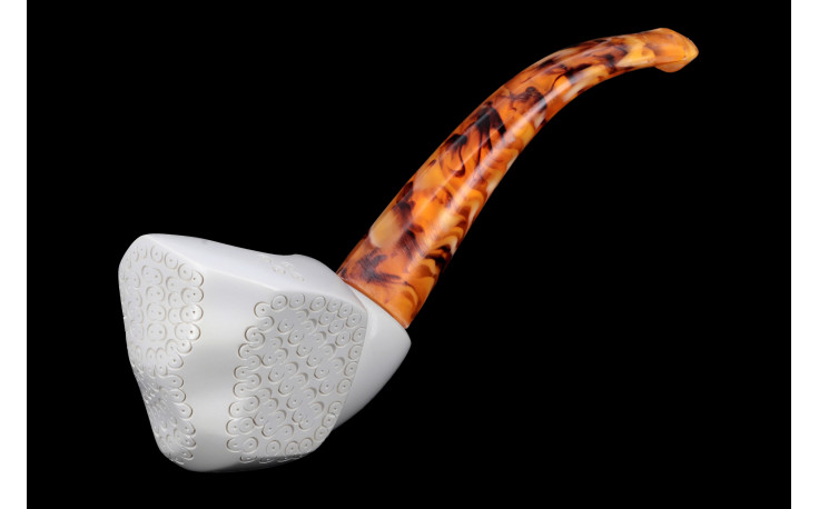 Asymmetrical Design meerschaum pipe