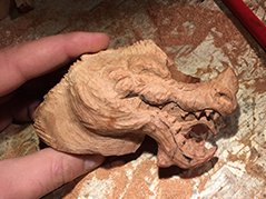 Briar pipe sculpted with a Dragon head