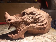 Briar pipe sculpted with a Dragon head