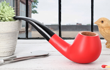 Chacom pipe with a red lacquer